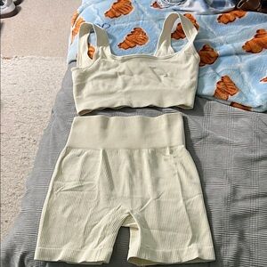 Women's Cream Ribbed Workout Set